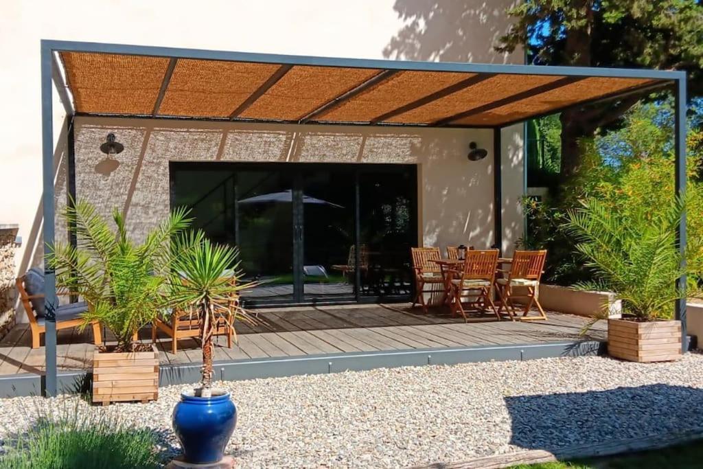 Gite Cosy Au Coeur Du Luberon Lagnes Exterior photo