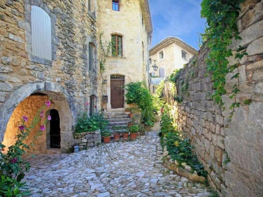 Gite Cosy Au Coeur Du Luberon Lagnes Exterior photo
